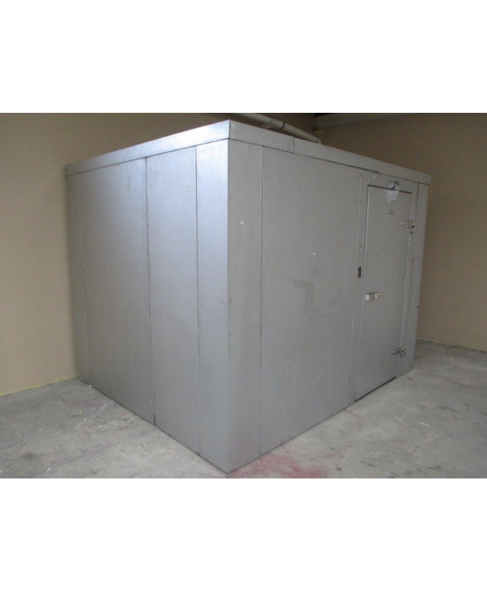 234cm x 366cm x 241cm Walk in Refrigerator Freezer